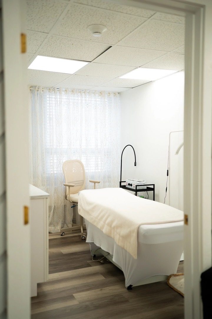 Treatment room at MK Permanent Makeup